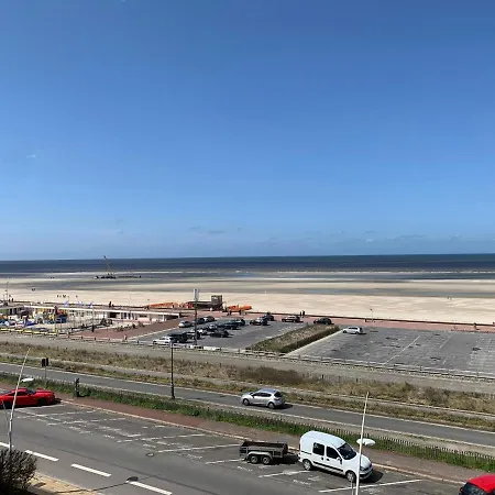 Sunshine 4 Personnes Face Appartement